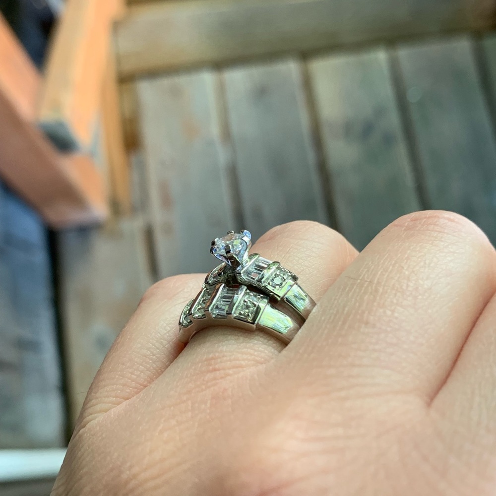 STERLING SILVER SIMULATED DIAMOND WEDDING SET - Picture 11 of 14